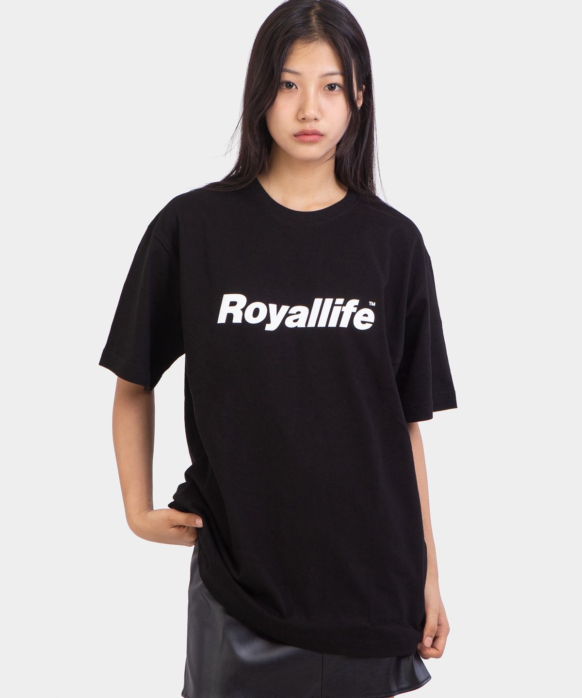 로얄라이프(ROYALLIFE) 오리지널 로고 오버핏 반팔티 (RL001 OG LOGO TEE) - BLACK