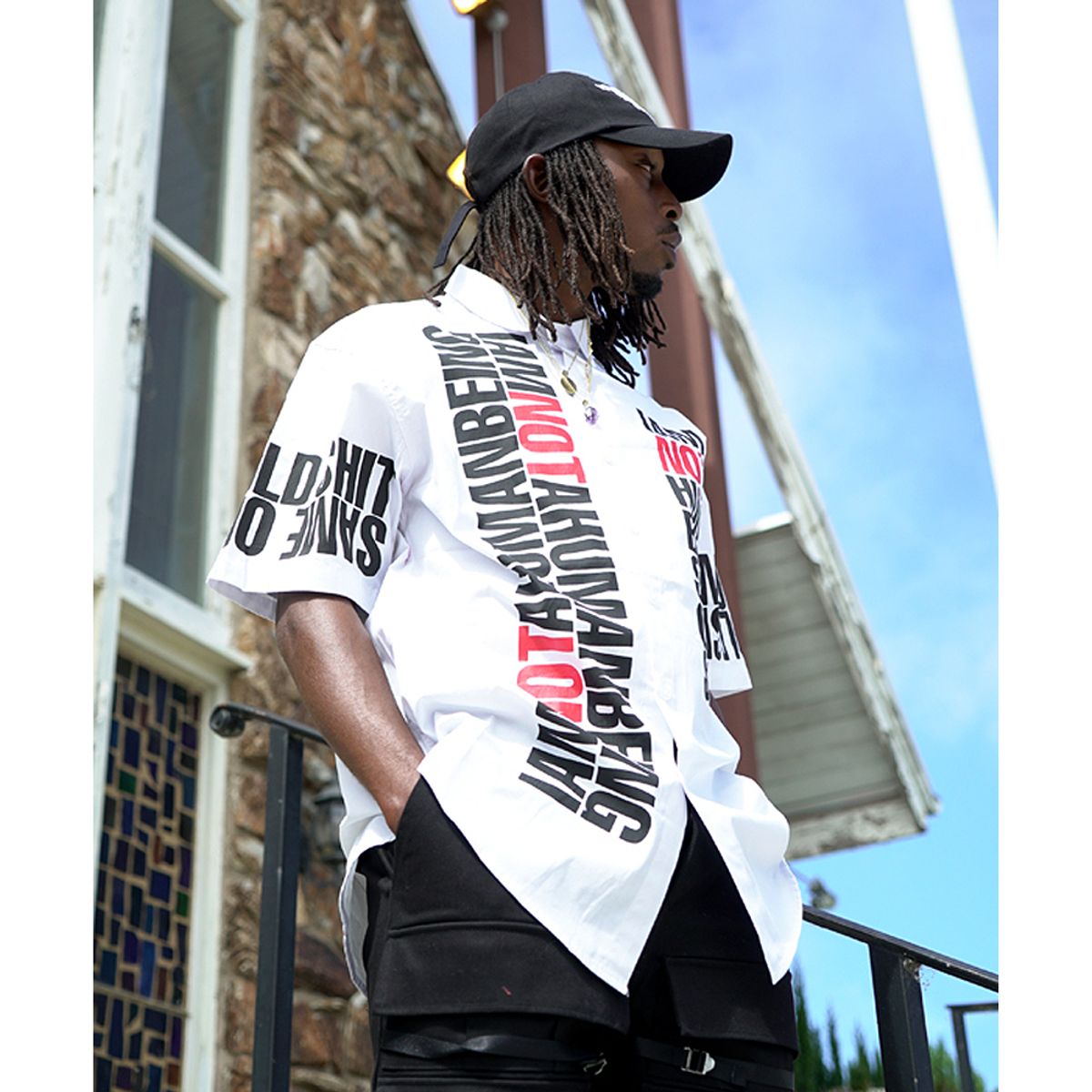 아임낫어휴먼비잉(I AM NOT A HUMAN BEING) But People Love Me Shirts - White