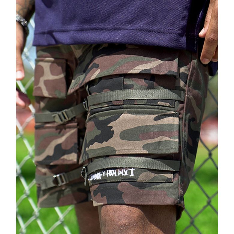 Basic Logo Front Pocket Shorts - Camo
