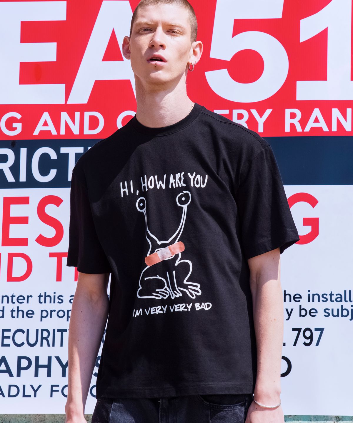 로얄위(THE ROYAL 'WE) VERYVERYBAD T-SHIRTS BLACK