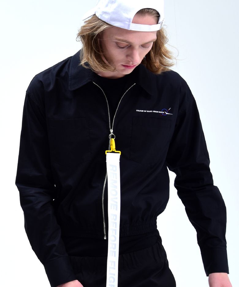 [UNISEX] Removable Strap Cropped Shirt (BLACK)