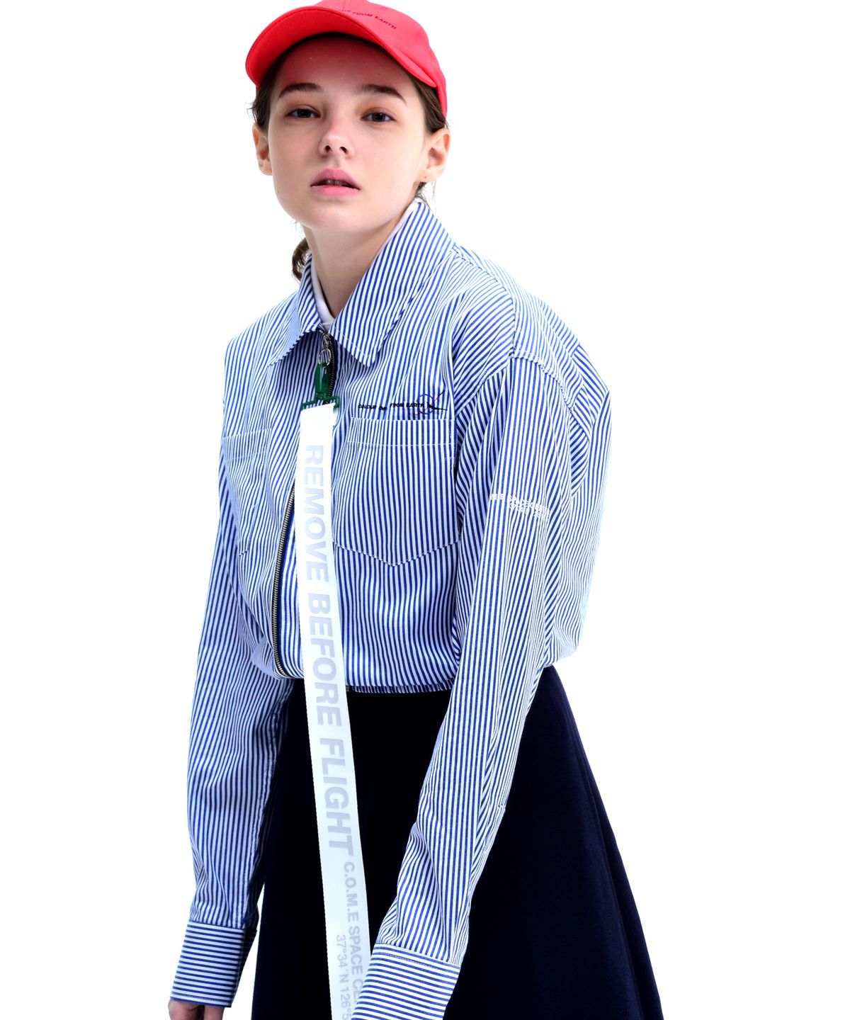 씨오엠이(COME) [UNISEX] Removable Strap Cropped Shirt (STRIPE)