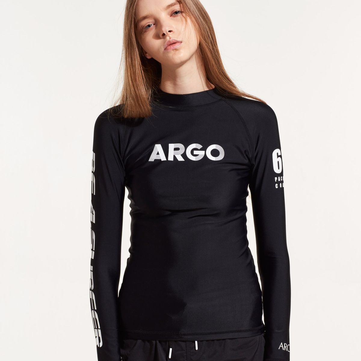 아르고(ARGO) 발보아 여성 래쉬가드 상의 블랙