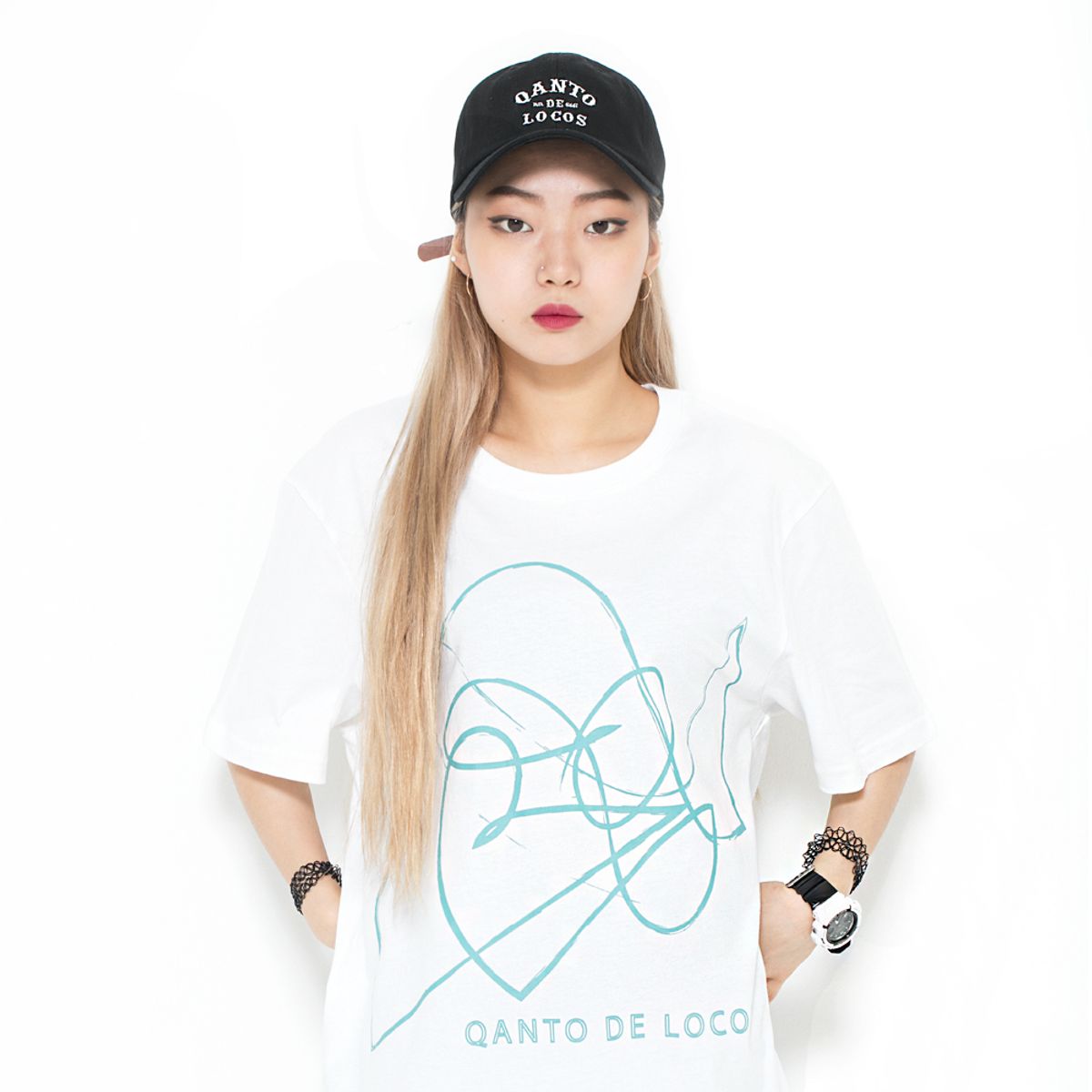 콴토데로코스(QANTO DE LOCOS) BRUSH_TEE_WHITE