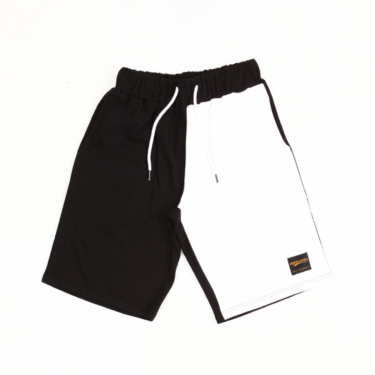 에잇볼륨(EIGHTVOLUME) EV B/W Half Pants