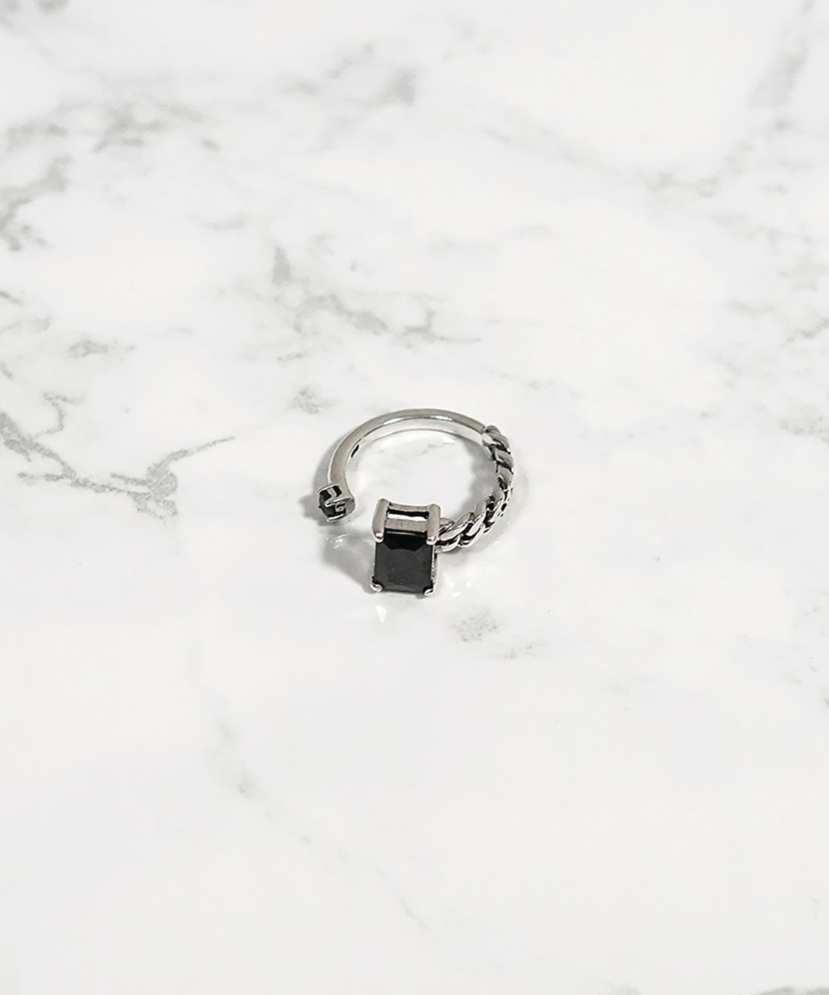 원이너프(ONE ENOUGH) Unbalanced Open Ring