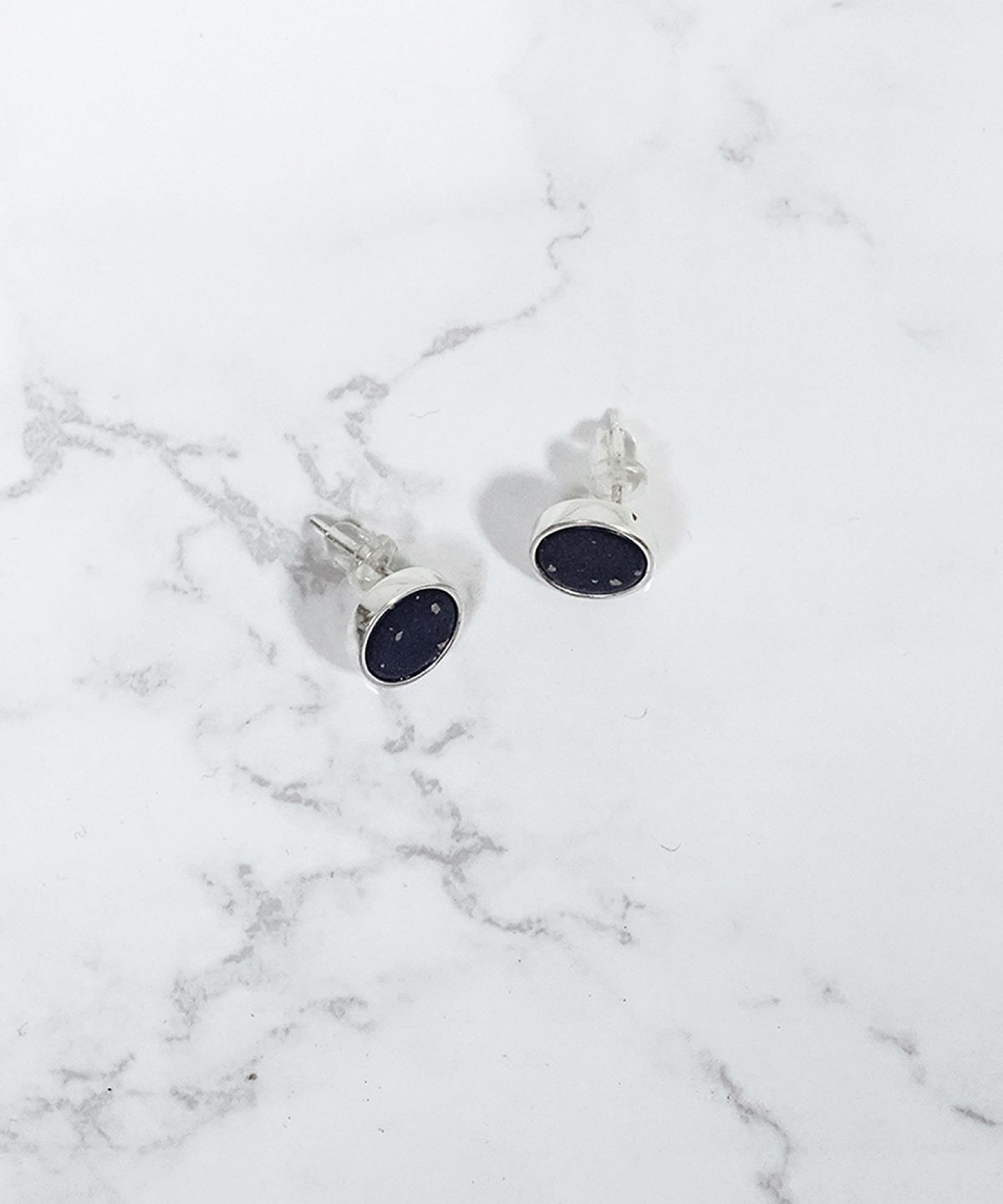 원이너프(ONE ENOUGH) Blue Stone Earrings