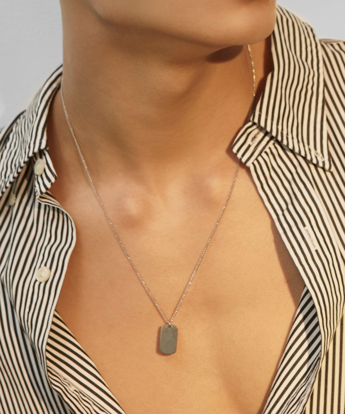 셉텐벌5(SEPTEMBER5) Rectangle medal necklace