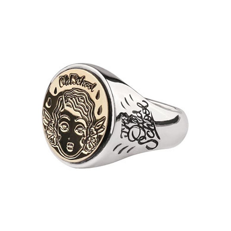 Carving a seal Oldschool Ring - Lady