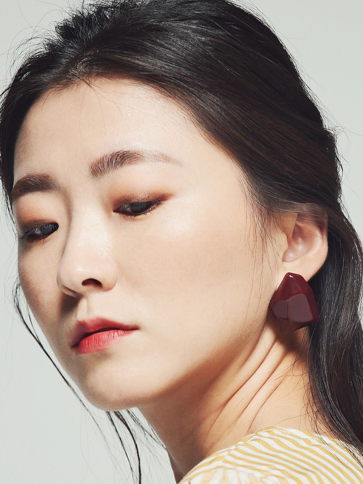 디토레(DITOLE) Celebrate Brown earrings