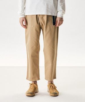 루즈테이퍼드 팬츠 Chino