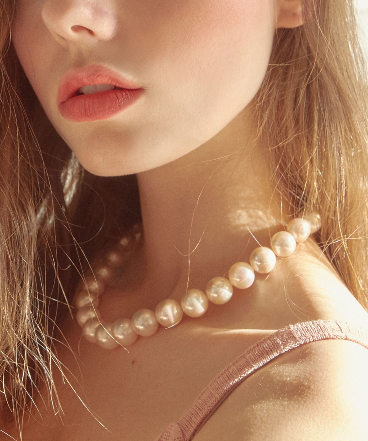 포스트루드(POSTLUDE) B PK PEARL NECKLACE