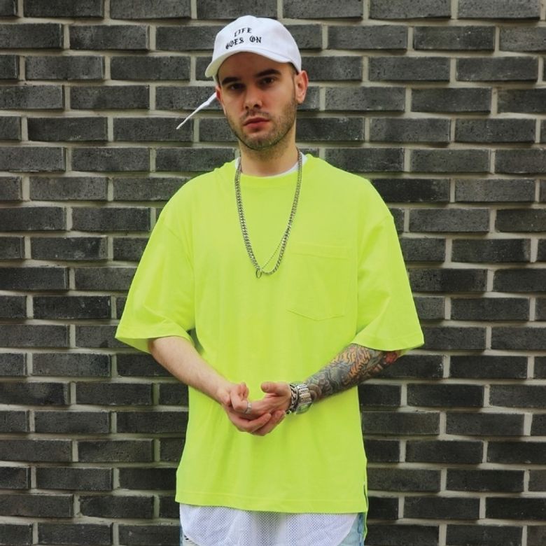 OVER FIT POCKET NEON HALF SHIRTS LEMON 오버핏 포켓 형광 반팔티 레몬(이너겸용)