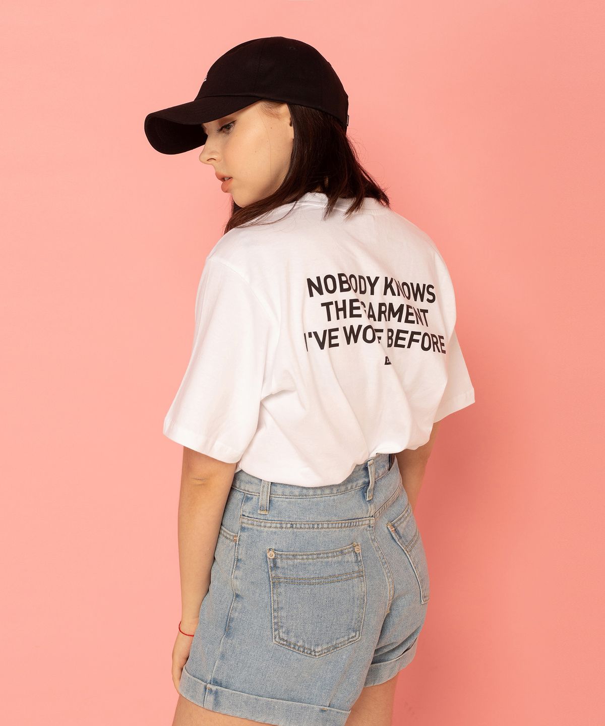 레이든(LAYDEN) NOBODY KNOWS S/S TEE-WHITE
