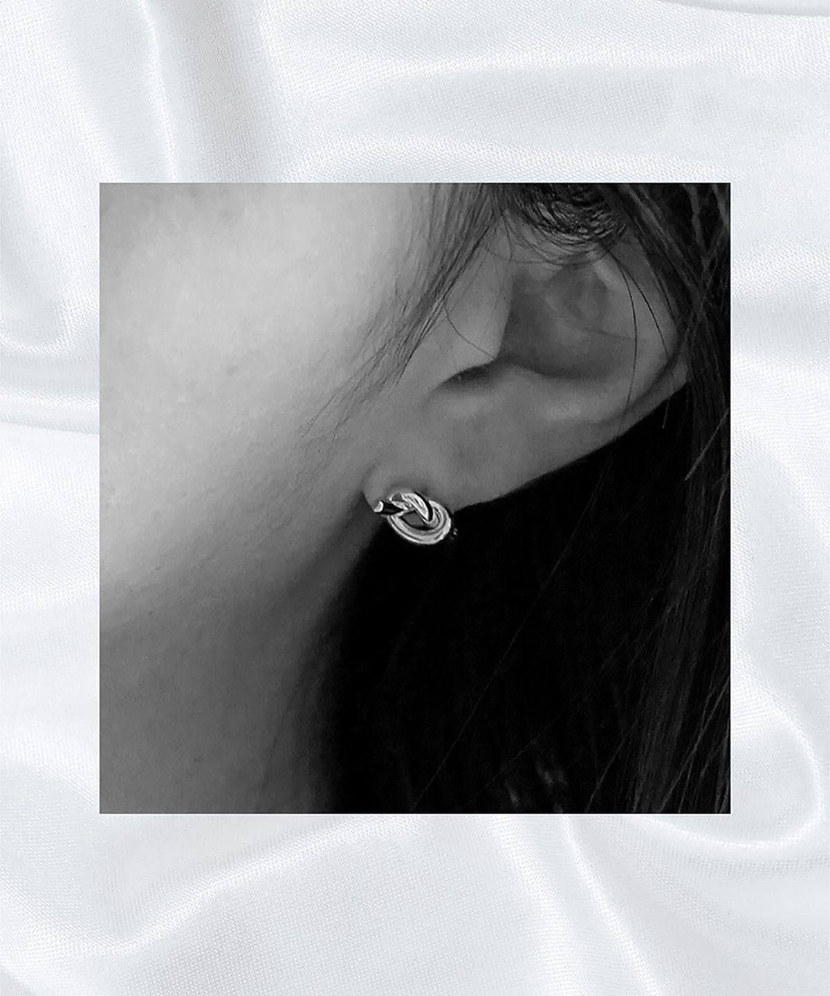 원이너프(ONE ENOUGH) Daily Twisted Earrings
