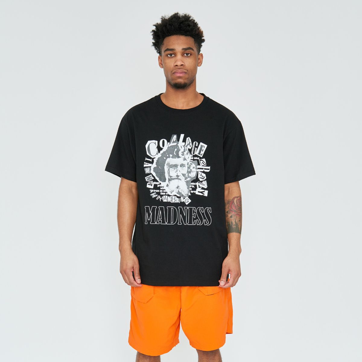 아임낫어휴먼비잉(I AM NOT A HUMAN BEING) MADNESS COLLAGE T-SHIRT - BLACK
