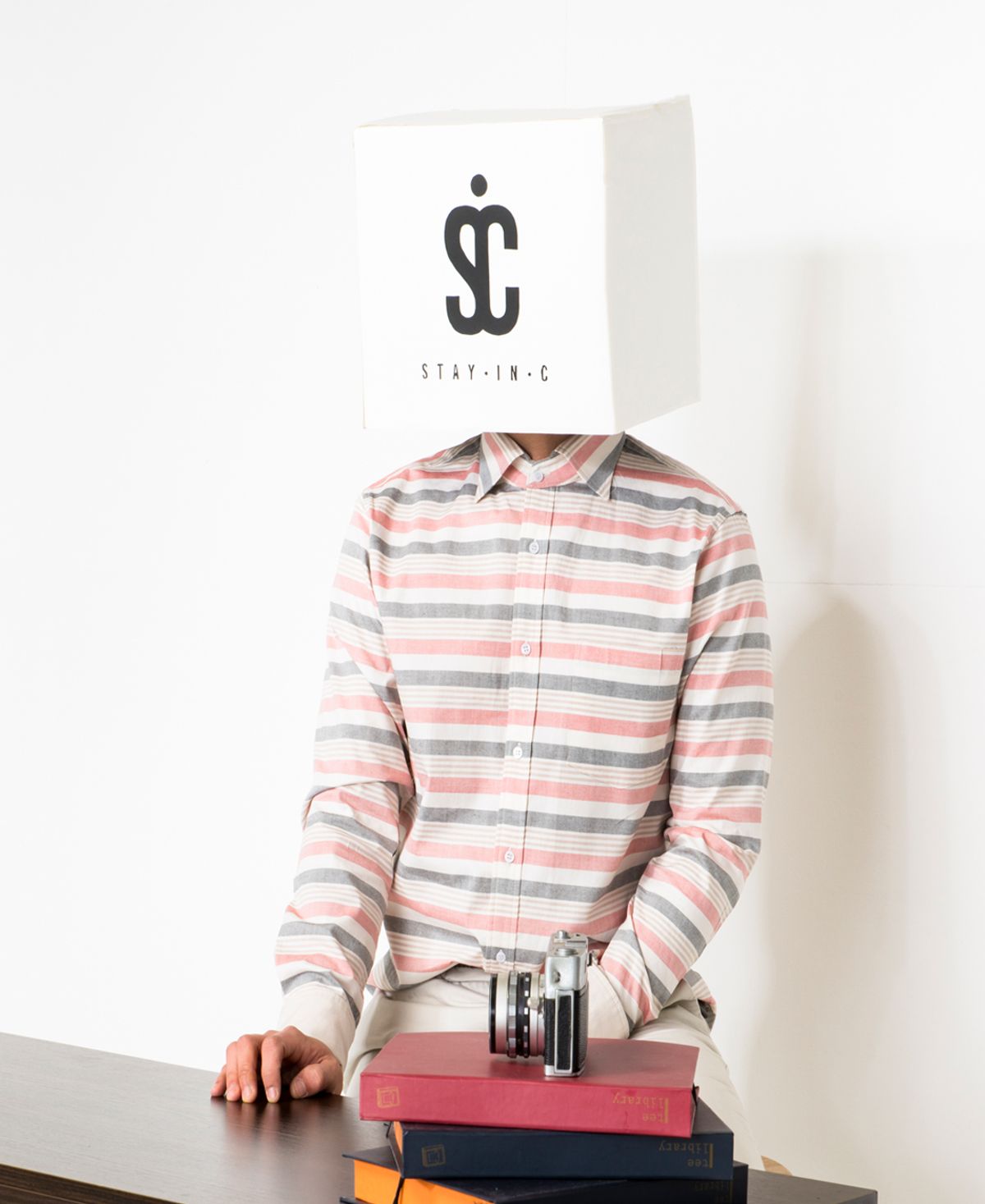 에스아이씨(S.I.C) NORMAL COLLAR & DOUBLE CUFF SHIRT [RED STRIPE & BEIGE]