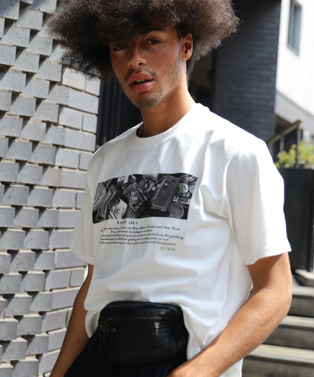 에이 컨텐츠 랩(ACONTENTSLAB) A.C.L Paris Saint-Ouen T-shirts - WHITE