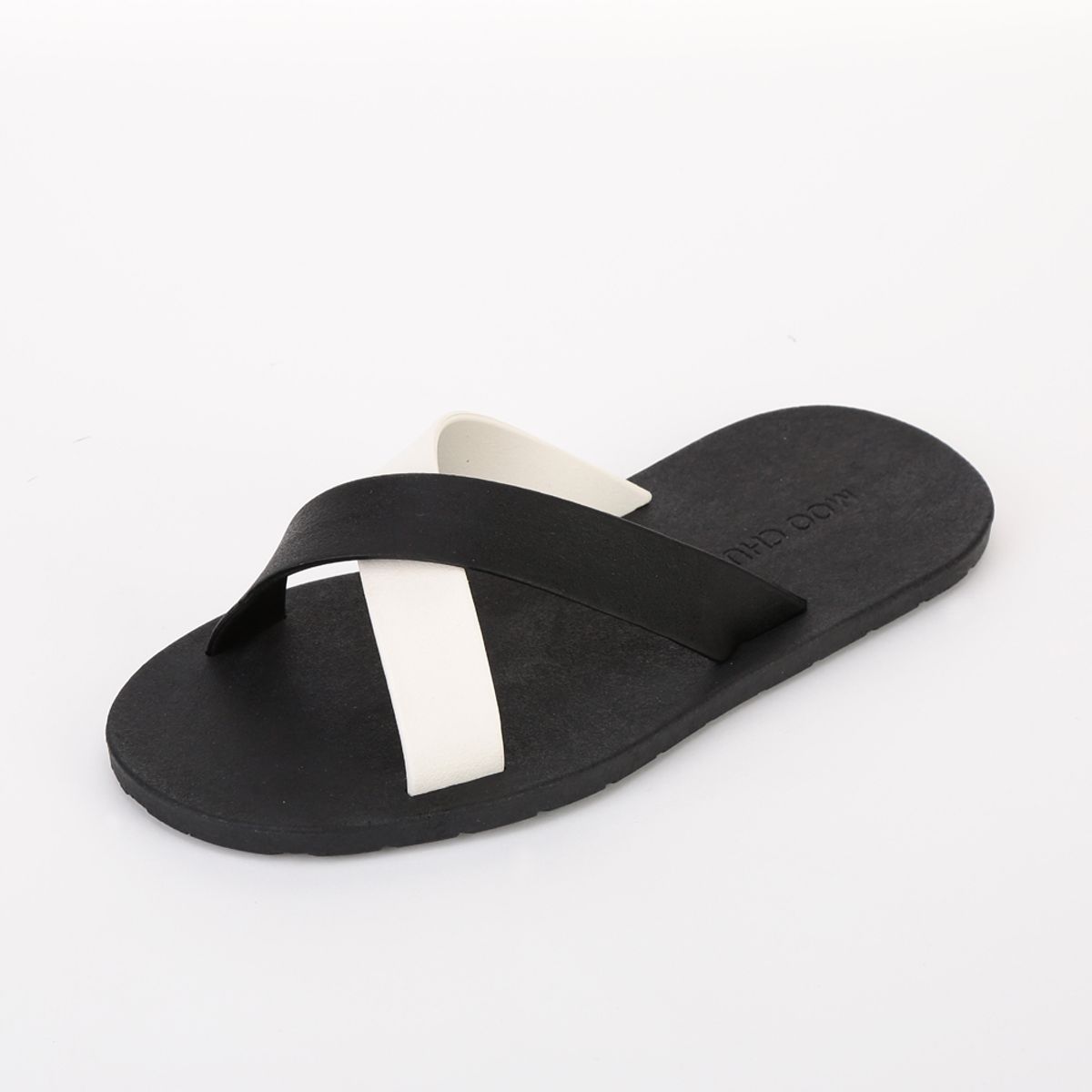 무츄(MOOCHUU) Cross Black-Black&White
