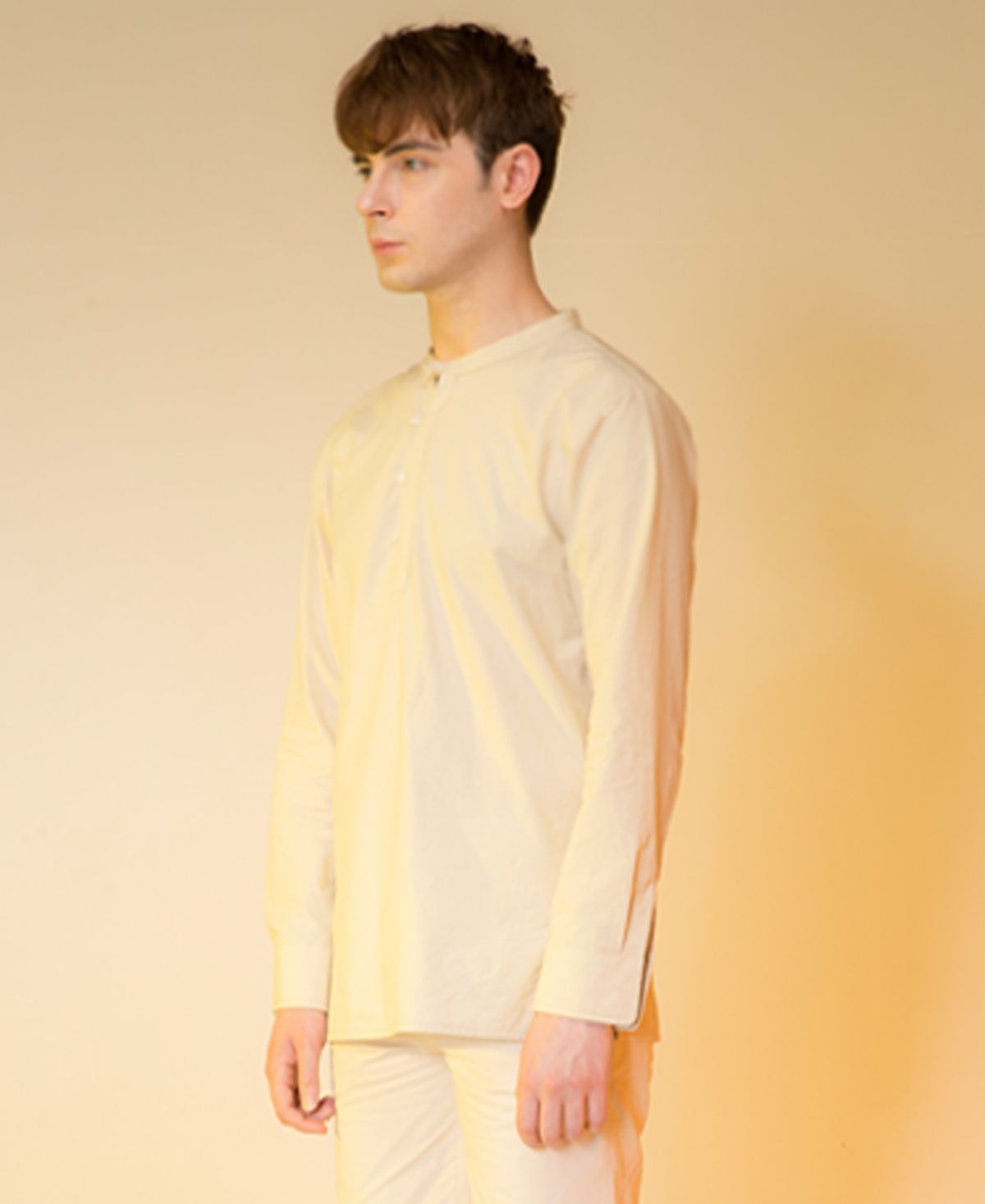 에스아이씨(S.I.C) BANDED COLLAR & HALF PLACKET TUNIC [CREAM BEIGE]