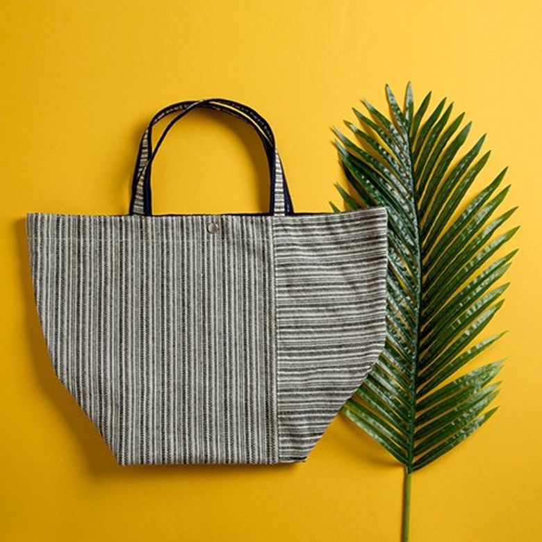 숄더백 BLUE LABEL STRIPE LINEN SHOPPER BAG - YB1001BK /BLACK