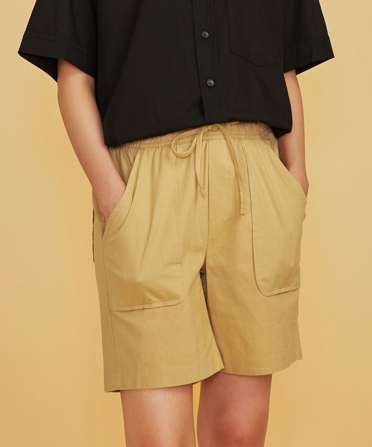 메가폰(MEGAPHONE) [UNISEX] MGPN 반바지 - Beige