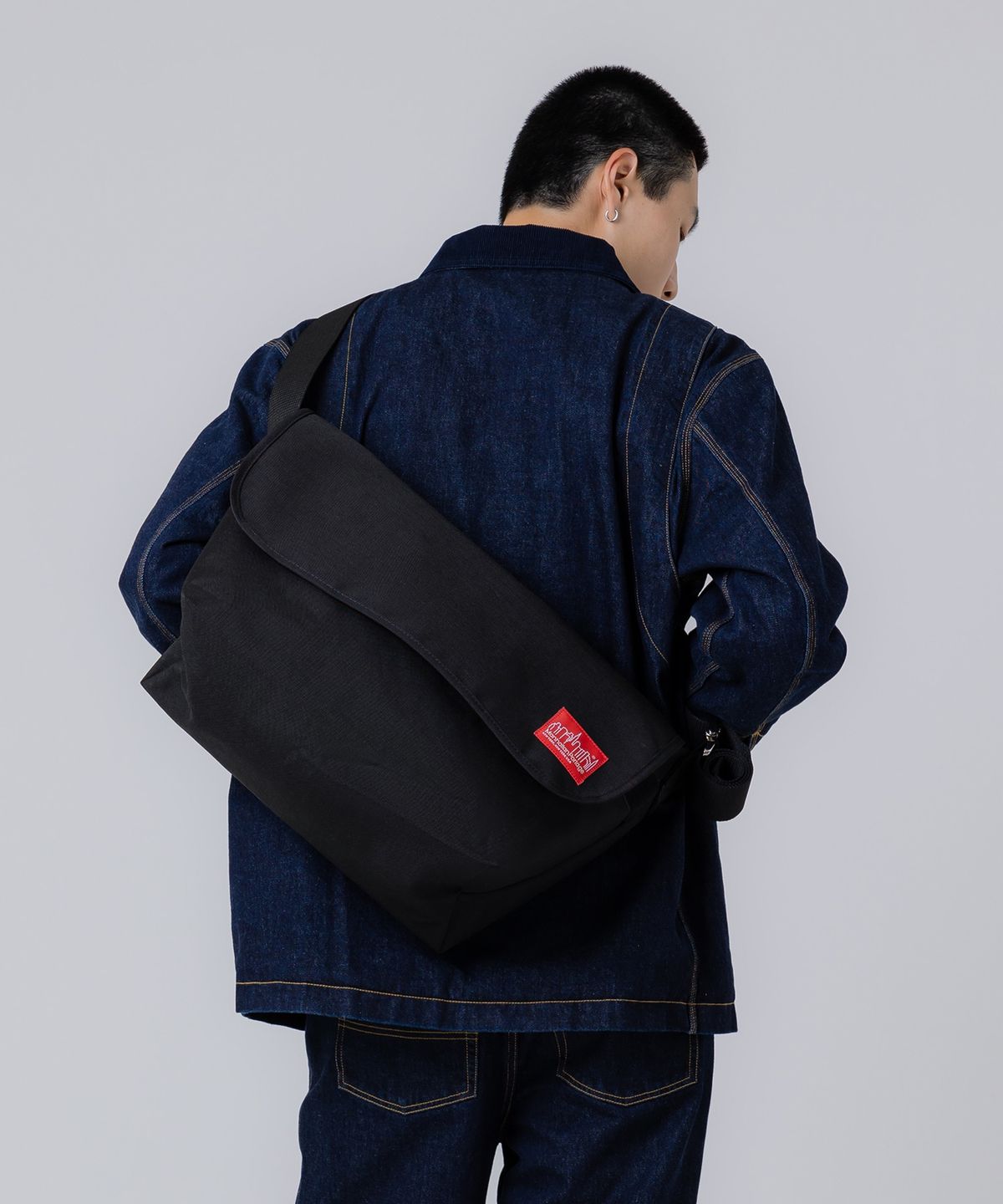 맨하탄 포티지(MANHATTAN PORTAGE) 1607V 빈티지 메신저백 L BLACK