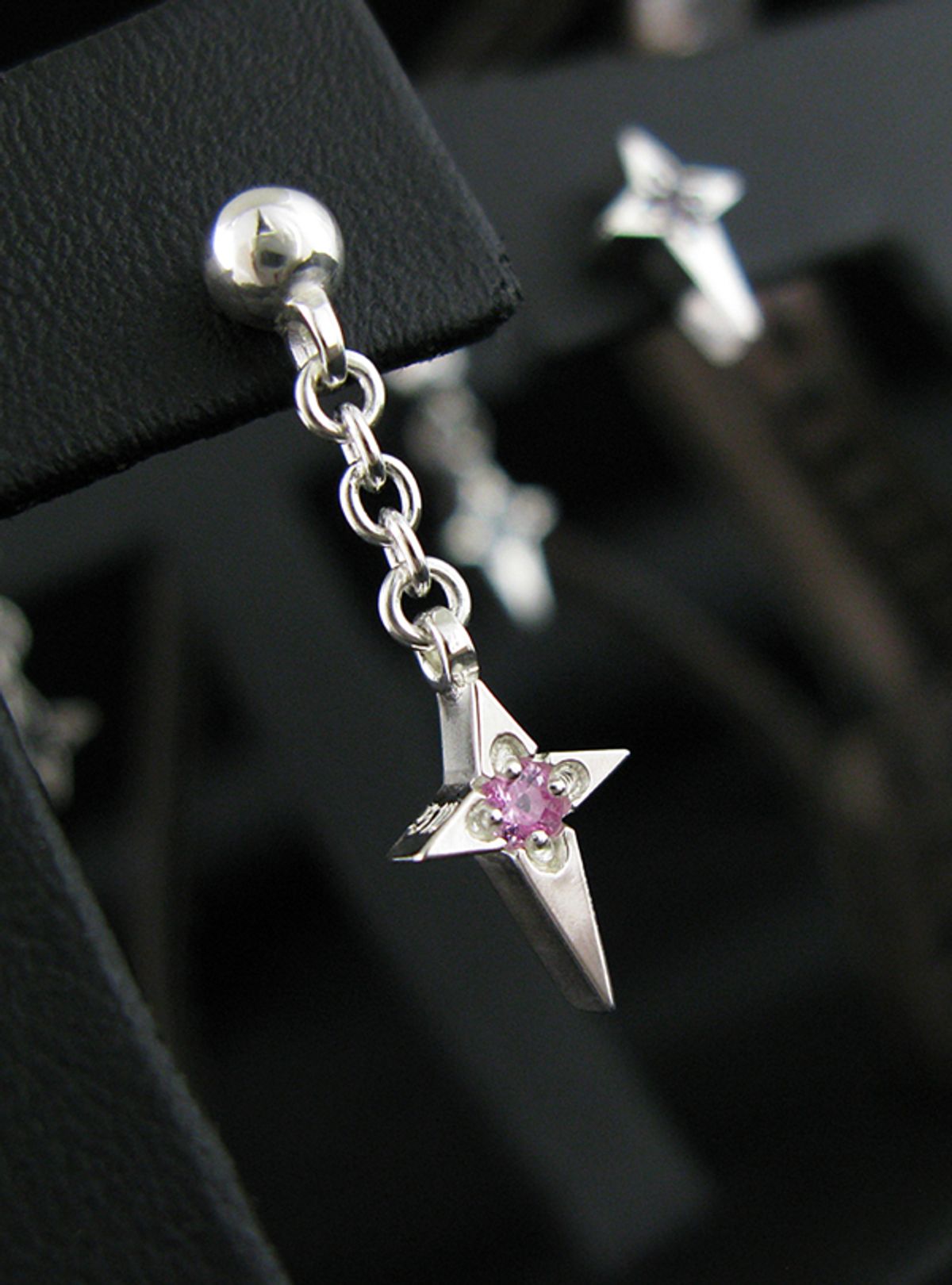 스털링워스(STERLINGWORTH) Starlight-D201 천연석 실버 십자가 드롭 귀걸이
