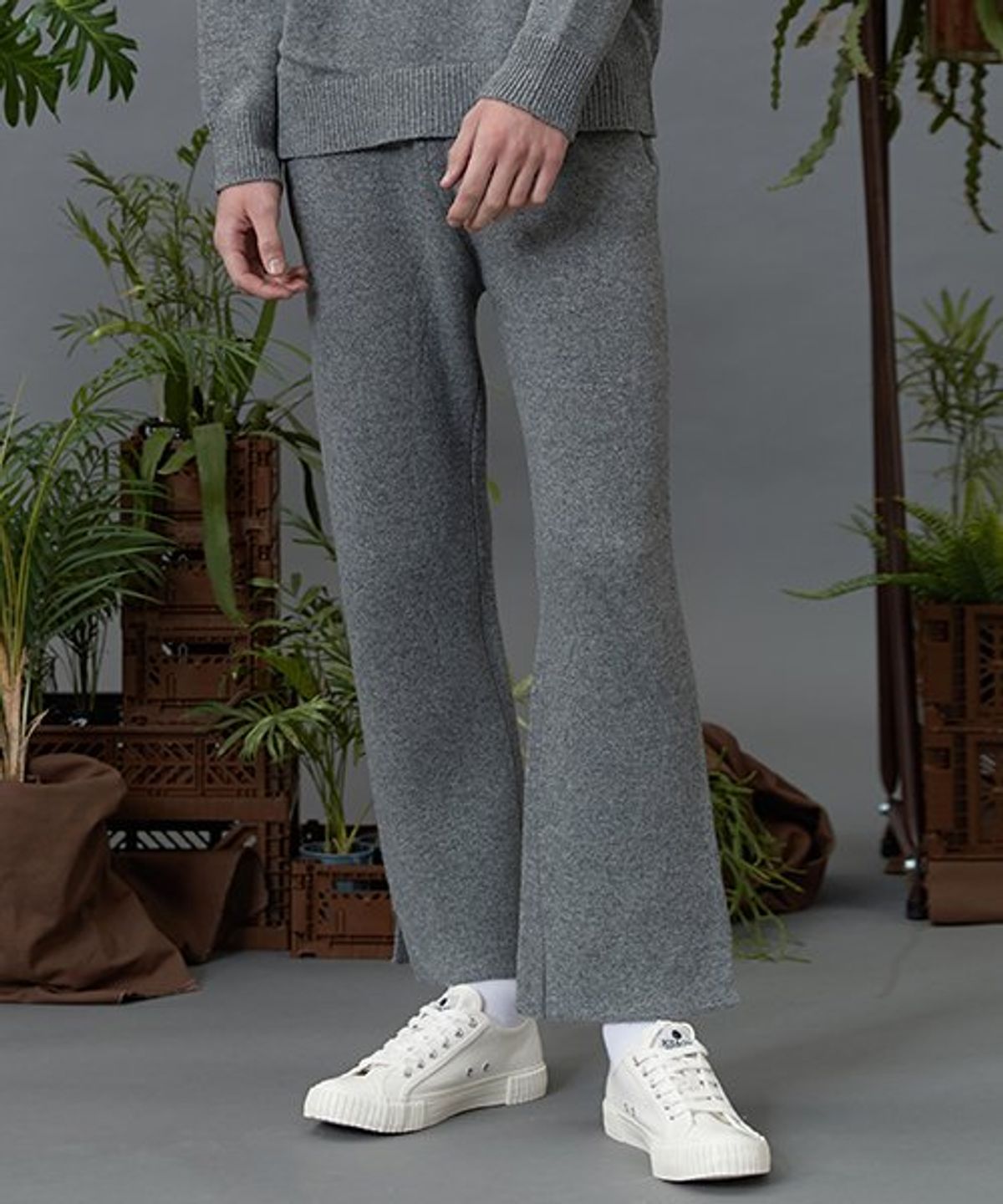 리플레이컨테이너(REPLAY CONTAINER) RC lambs wool knit slacks (gray)