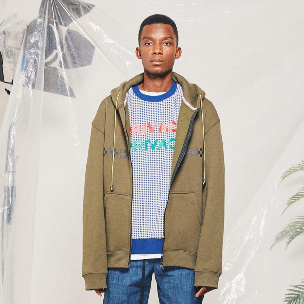 알엔오티(RNOT) FLAG ZIPUP HOODIE