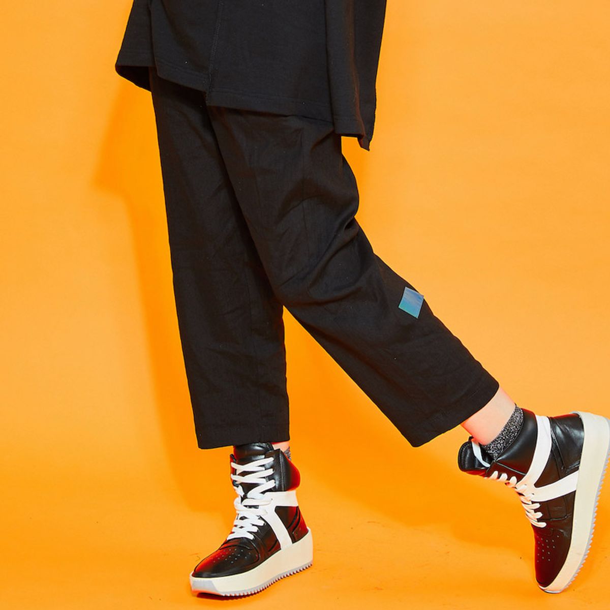 알엔오티(RNOT) 2TUCK EASY PANTS