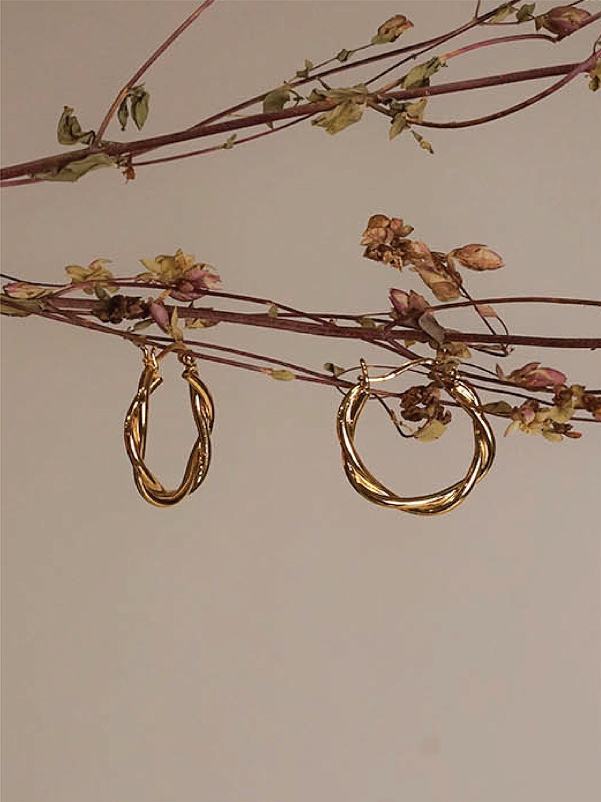 원이너프(ONE ENOUGH) (92.5 Silver) Fleur Earrings