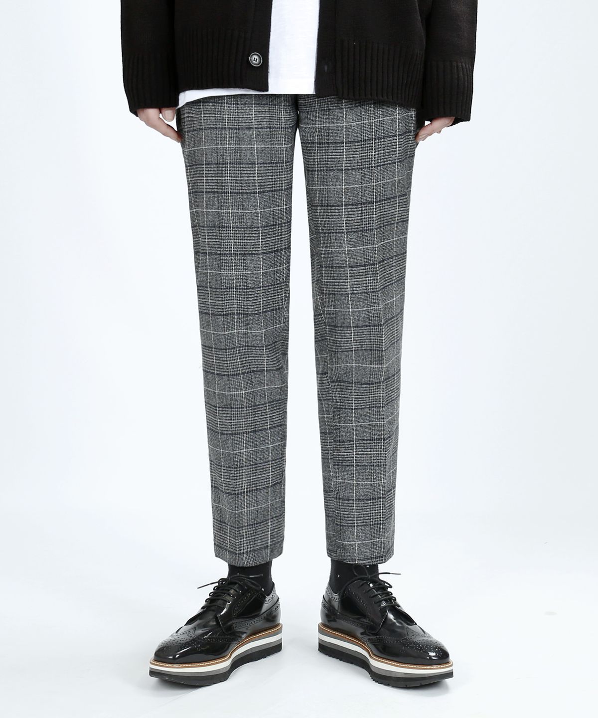베리베인(VERYVAIN) BT60 BRITISH CHECK SLACKS (GRAY / DARK NAVY)