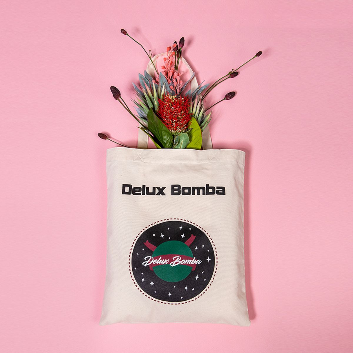 딜럭스 봄바(DELUX BOMBA) 텀블러 에코백 아이보리