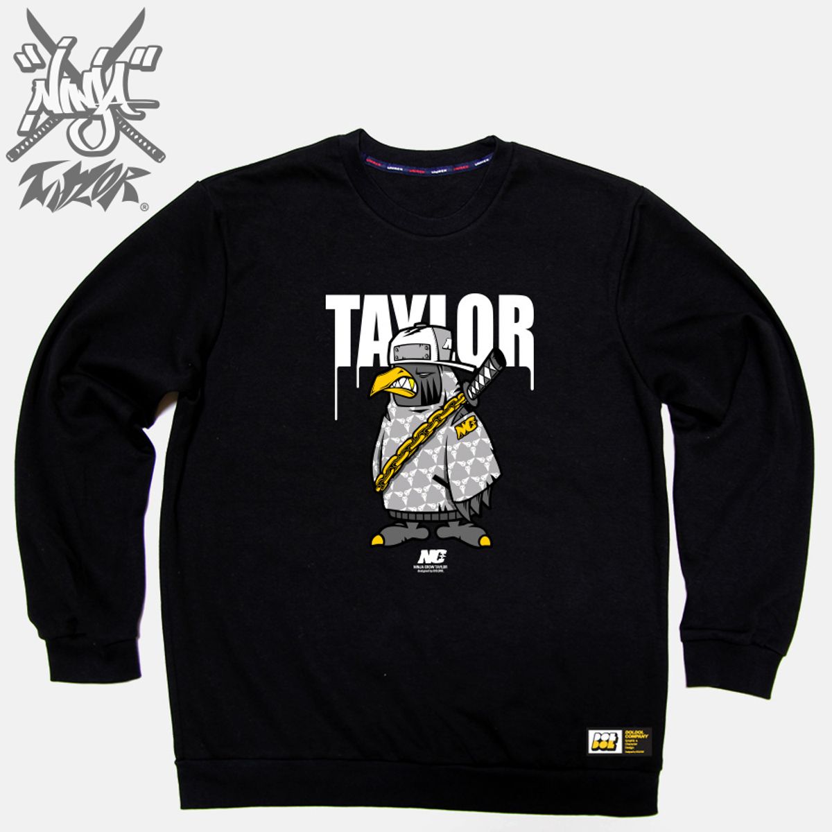 돌돌(DOLDOL) Ninja crow taylor_MTM-04 닌자 크로우 까마귀 테일러 캐릭터 그래픽 디자인 맨투맨 긴팔티