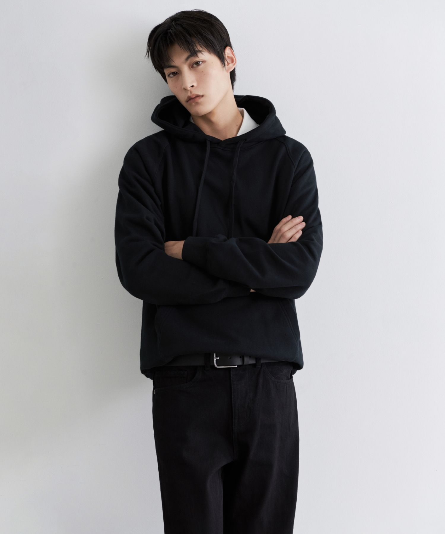 MUSINSA | MUSINSA STANDARD HOODED SWEATSHIRT [BLACK]