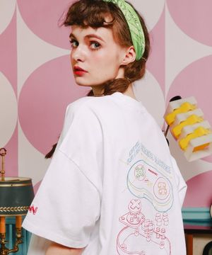 컨트롤러 반팔 티셔츠 화이트 YRST7243