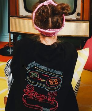 컨트롤러 반팔 티셔츠 블랙 YRST7243