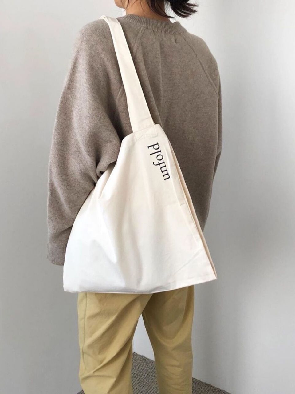 韓国エコバッグブランド☆unfold logo bag - ivory/unfold unfold トートバッグ logo bag (ivory) – 韓国雑貨・韓国文房具