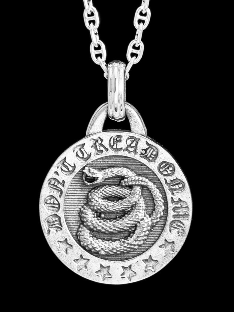 DON’T TREAD ON ME
