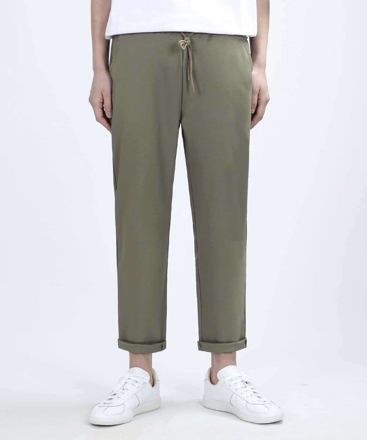 베리베인(VERYVAIN) STANDARD BANDING SLACKS (KHAKI)