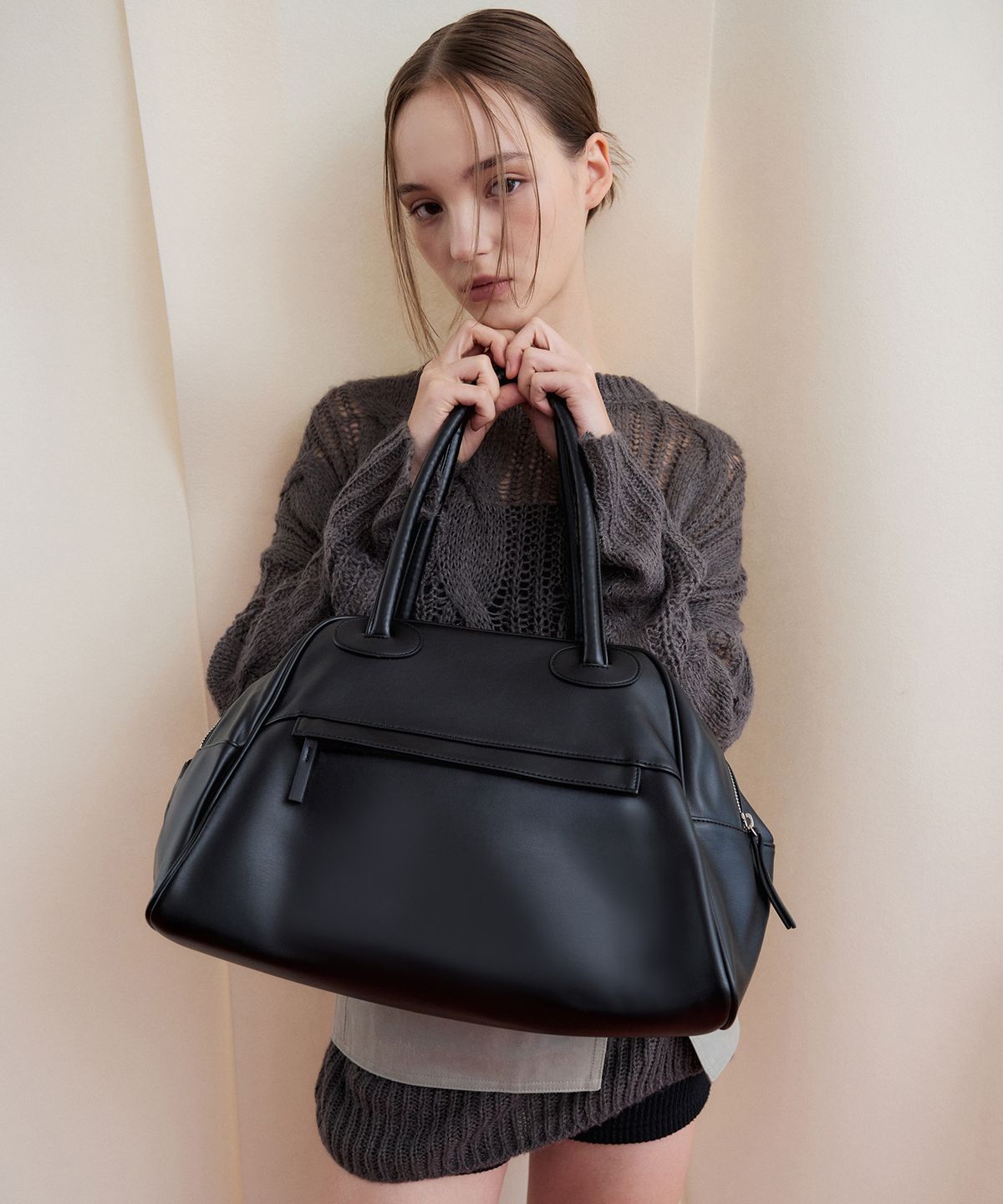 크리스틴프로젝트(CHRISTINE PROJECT) TWO ZIPPER BAG ORIGINAL(BLACK PEPPER)