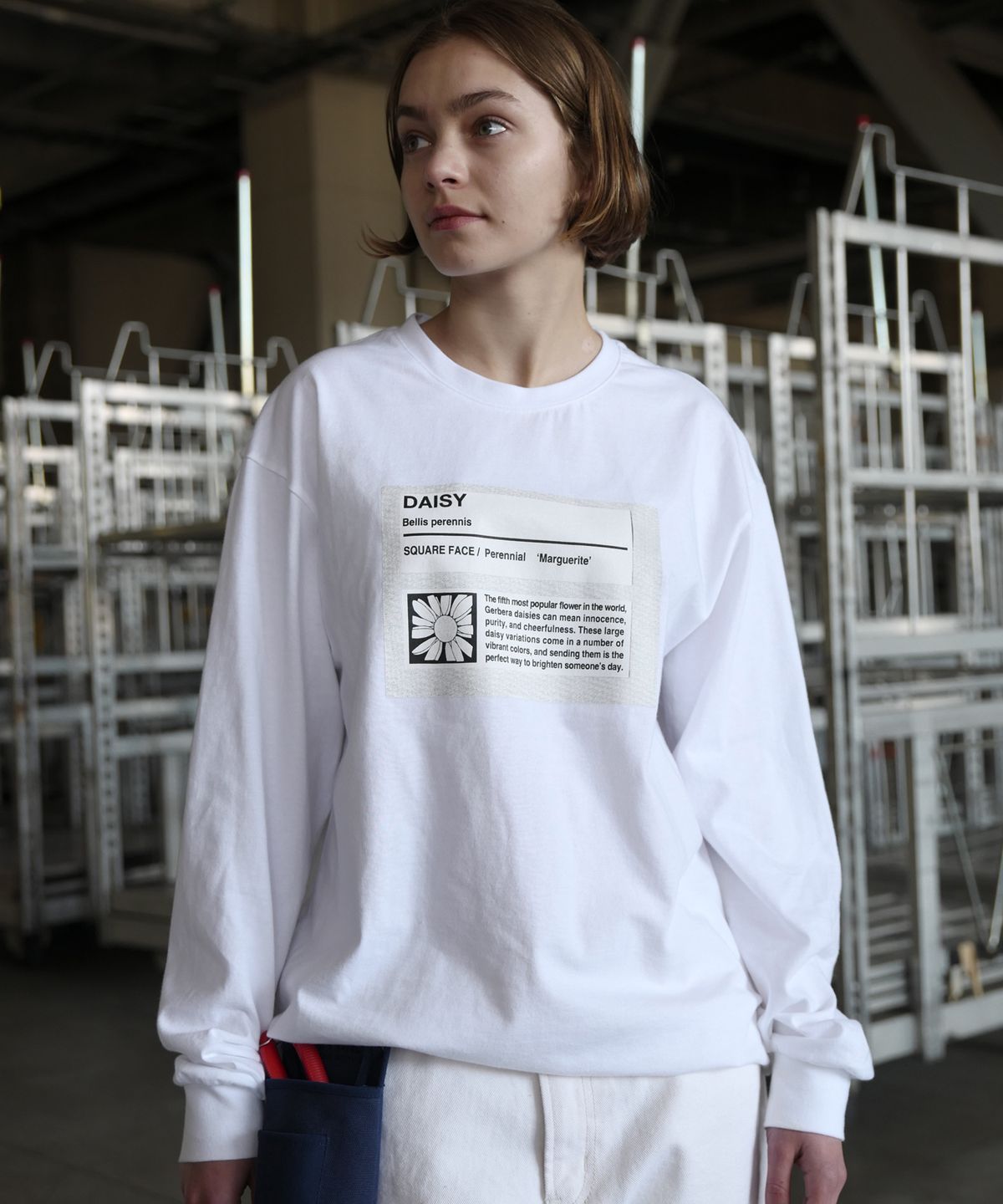 스텝온리(STAFFONLY) FLOWER SAMPLE LONG SLEEVE (WHITE)