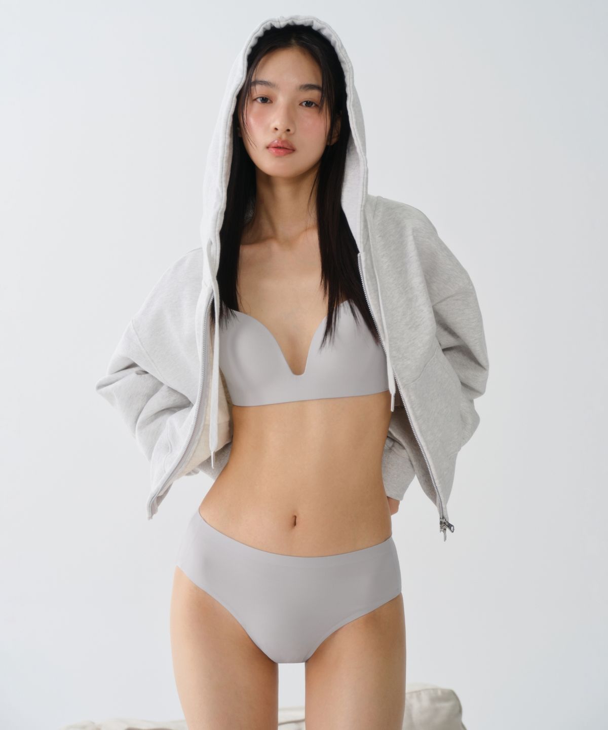 무신사 스탠다드 우먼(MUSINSA STANDARD WOMAN) 우먼즈 와이어리스 브라 [라이트 그레이]