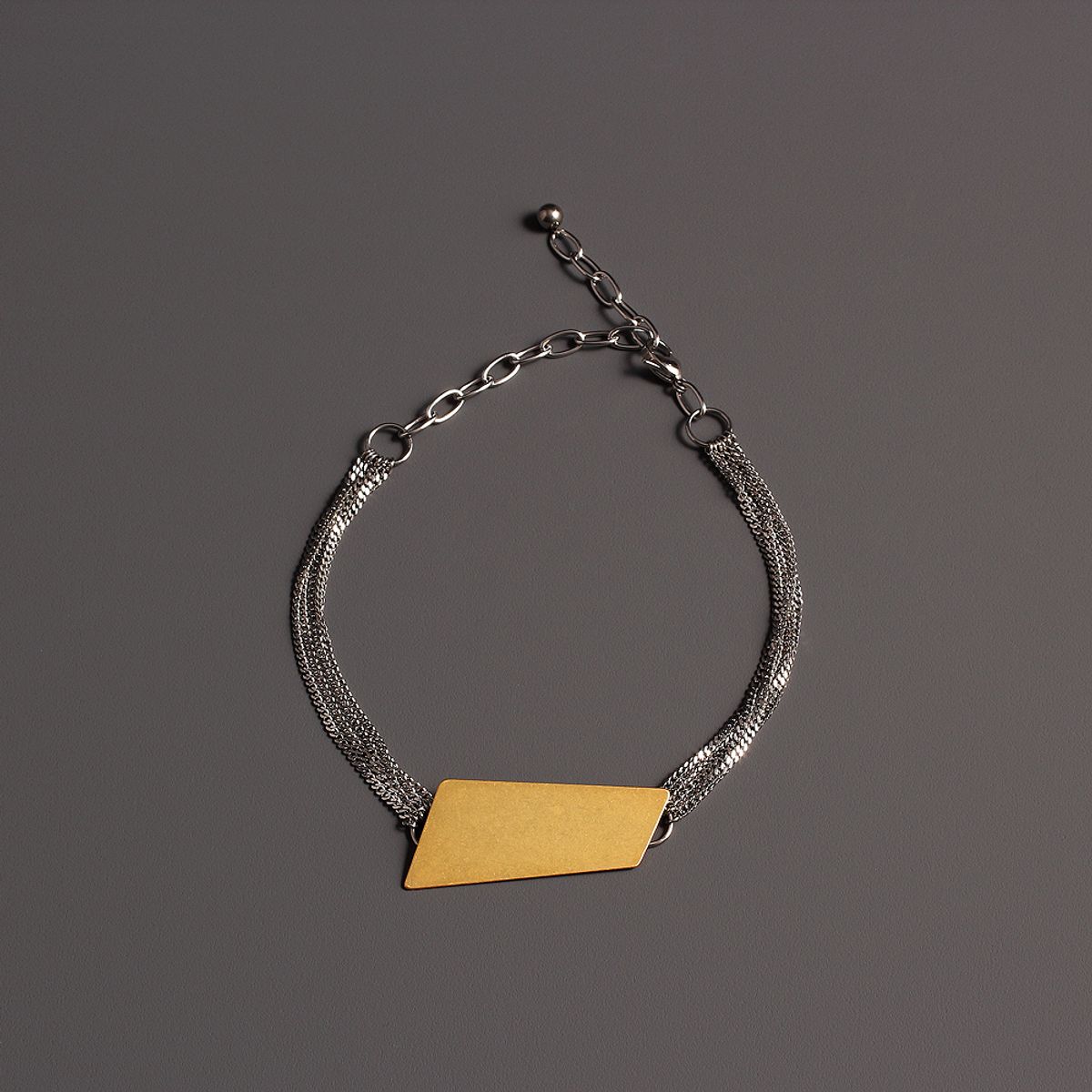 모드곤(MODGONE) Golden iceberg choker necklace