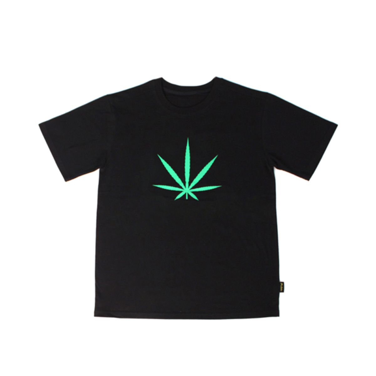 츄바스코(CHUBASCO) M17102 M. T-shirt. Big Weed Black