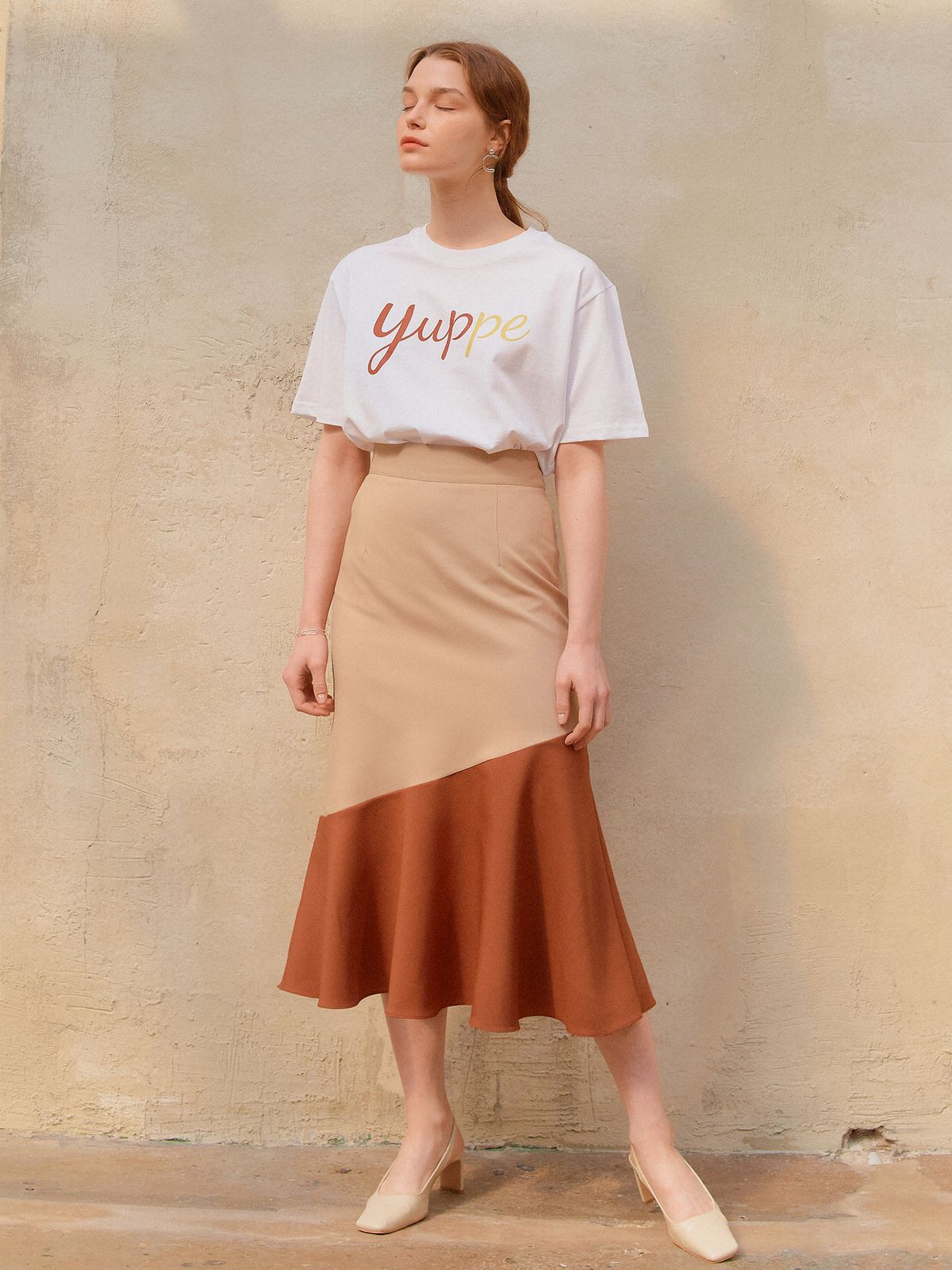 엽페(YUPPE) COLOR BLOCK FLARE SKIRT_BEIGE