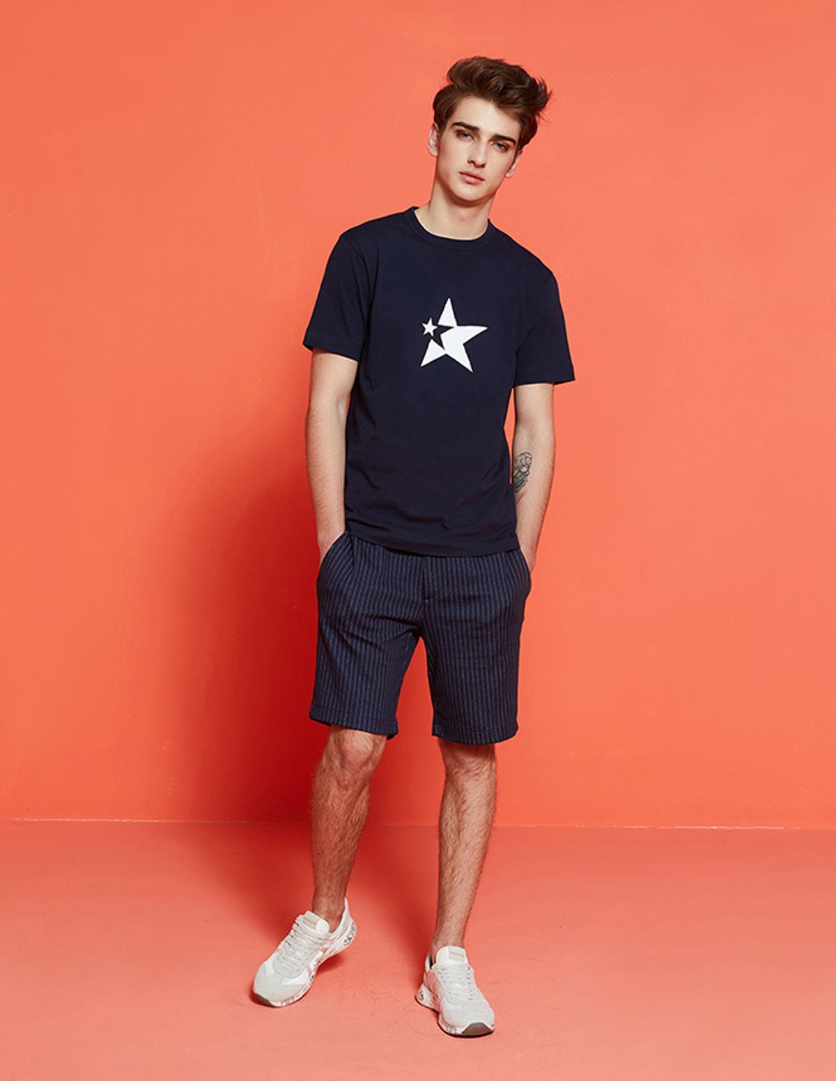 스마스(SMAS) BASIC FIT STAR LOGO SHORT SLEEVE ROUND TEE / BB11603