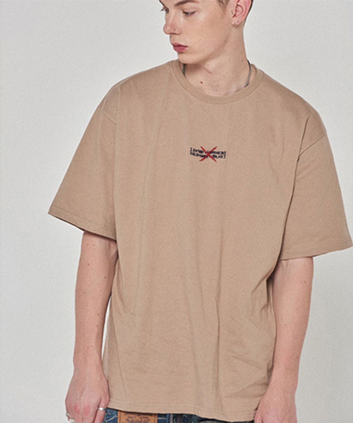 아임낫어휴먼비잉(I AM NOT A HUMAN BEING) Gotthem Tee - BEIGE