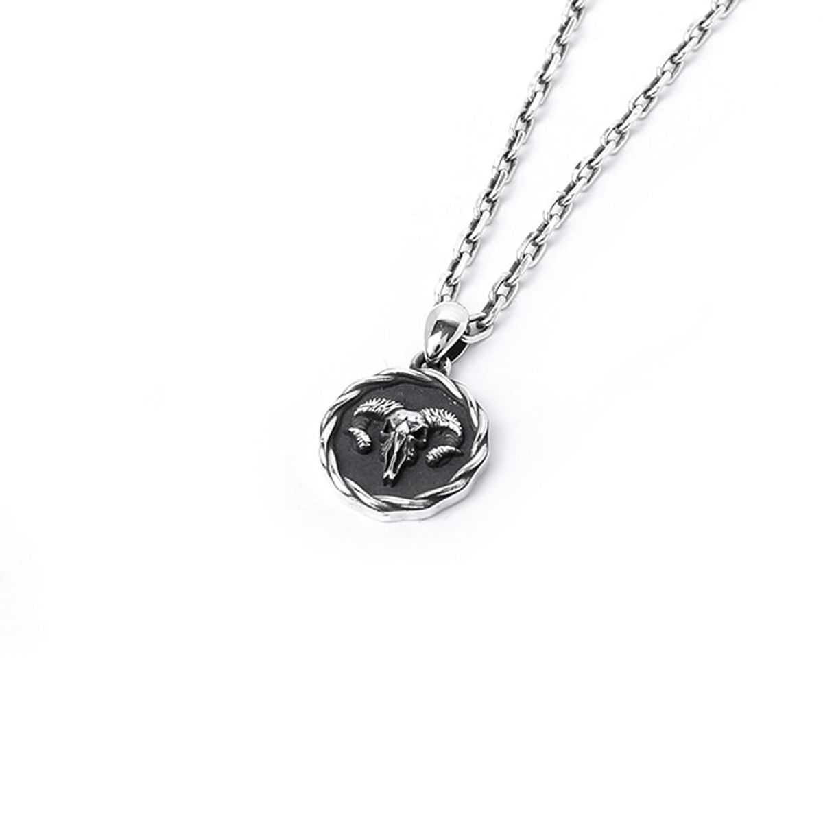 스팅925(STING925) Ram Coin Pendant